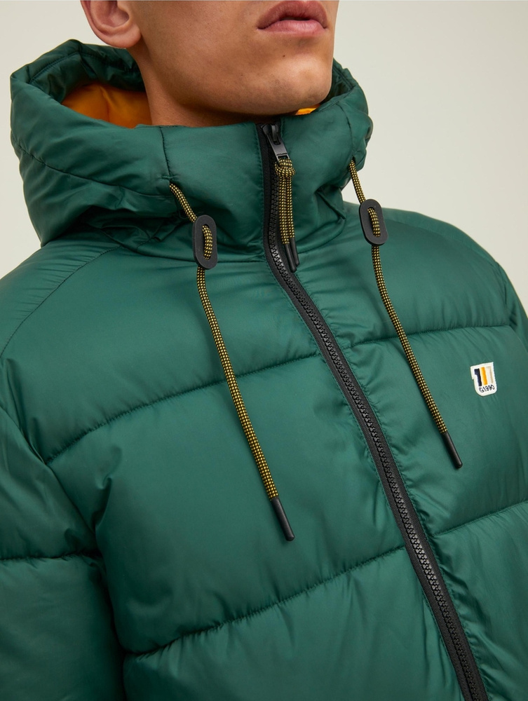 Jack & Jones męska kurtka JORSLOPE PUFFER JACKET 12215147 TREKKING GREEN