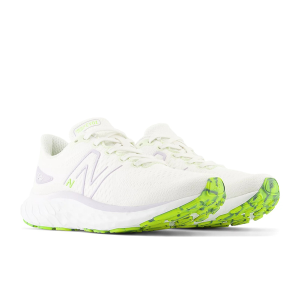 New Balance women's running shoes WEVOZCS3