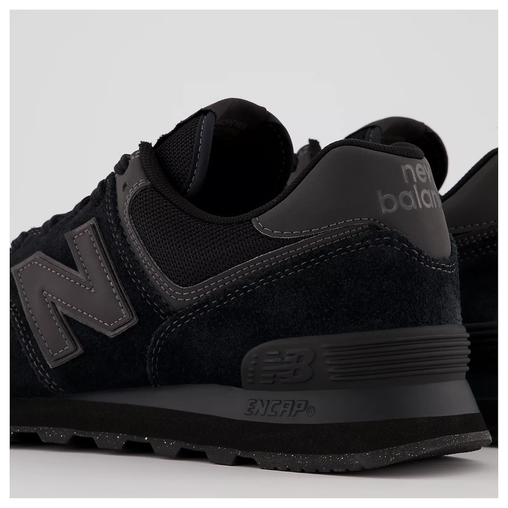 New Balance ML574EVE Herrenschuhe - schwarz (erhöhte Weite)