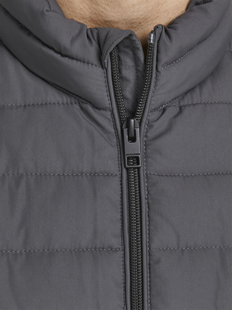 Jack & Jones ärmellose Daunenjacke JJERECYCLE BODYWARMER NOOS 12211132