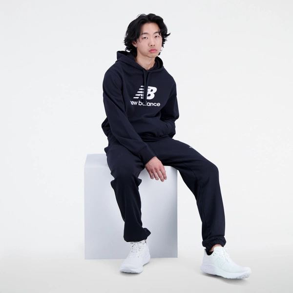 New Balance men's hoodie ESSENTIALS STACKED LOGO FRENC BK MT31537BK