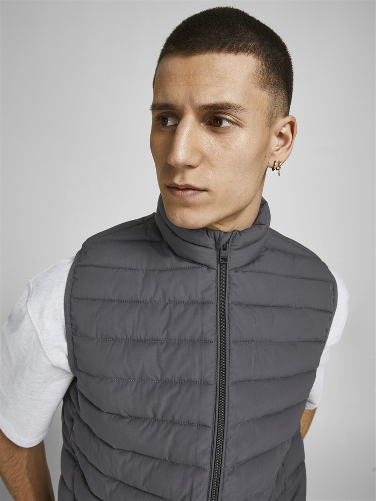 Jack & Jones down sleeveless JJERECYCLE BODYWARMER NOOS 12211132