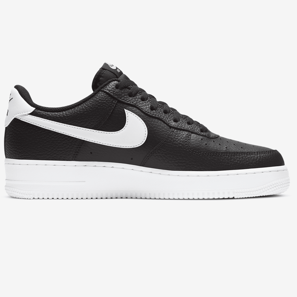 Nike men's Air Force 1 '07 athletic shoes CT2302 002