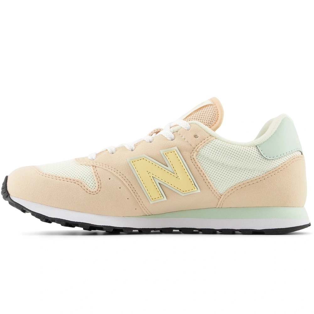 New Balance women's athletic shoes GW500FG2