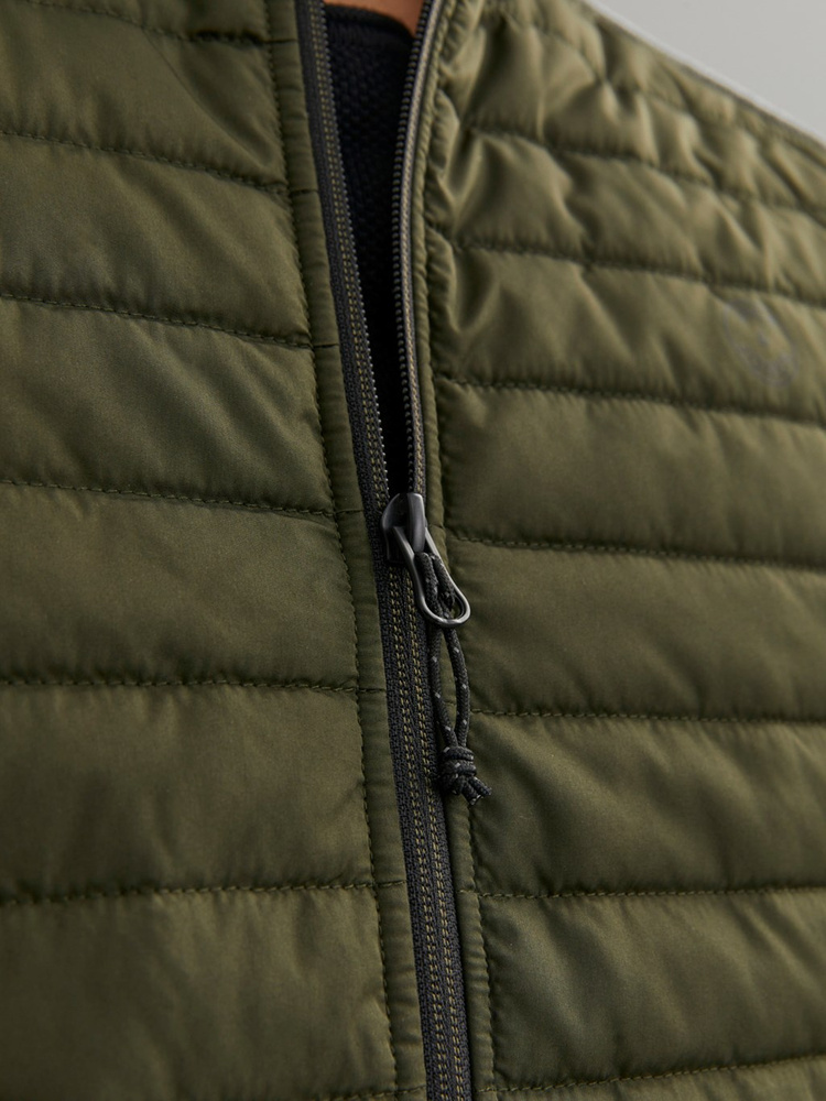 Jack & Jones quilted vest JJEMULTI BODYWARMER COLLAR NOOS 12200684