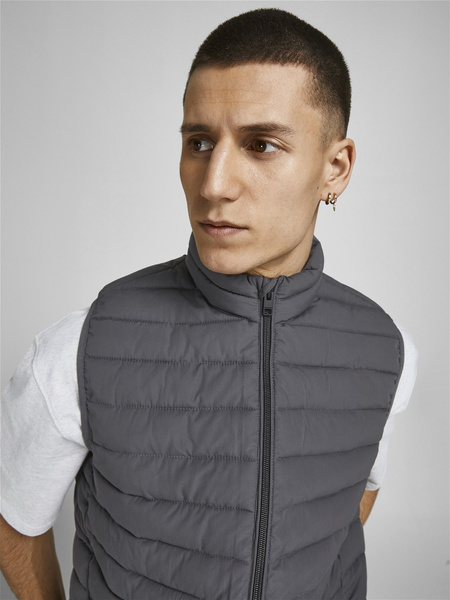 Jack & Jones down sleeveless JJERECYCLE BODYWARMER NOOS 12211132