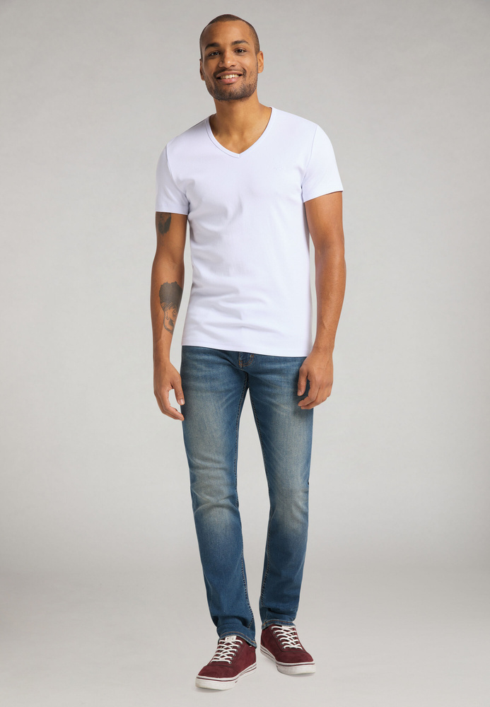 Mustang men's AARON V BASIC t-shirt 1008814-2045