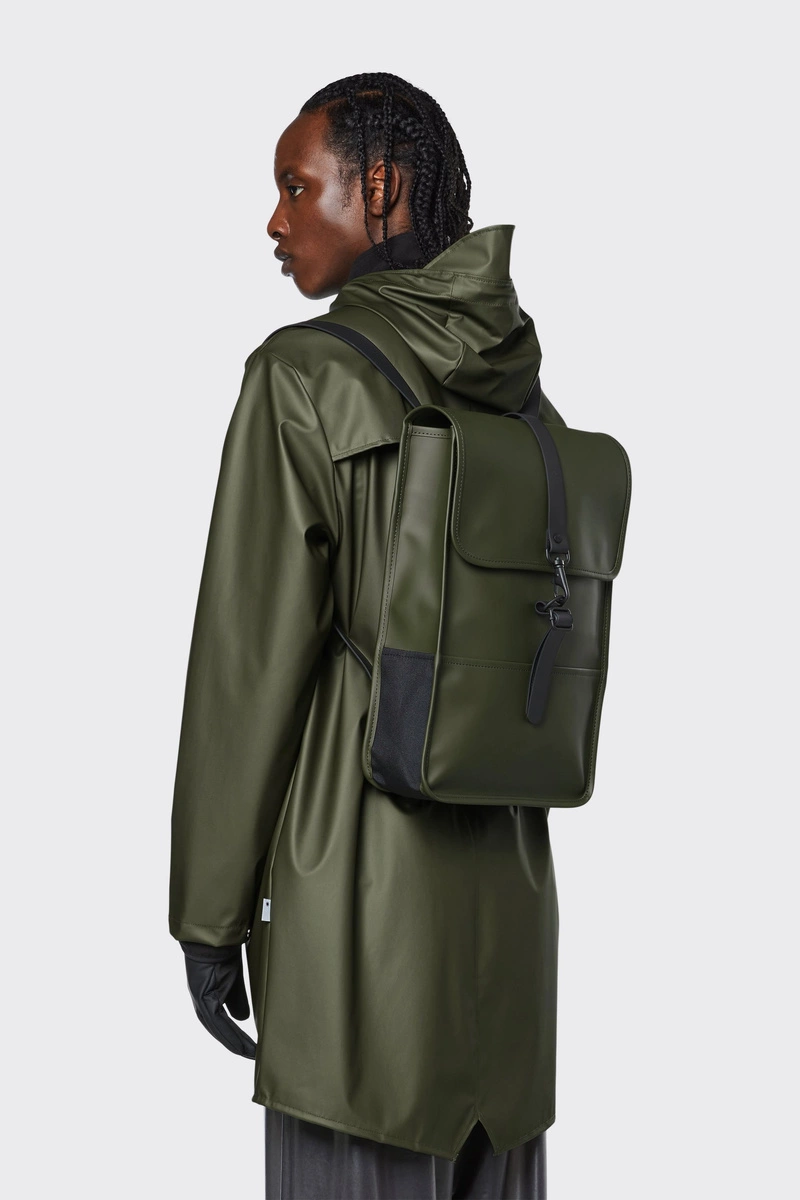 rains 12800 backpack